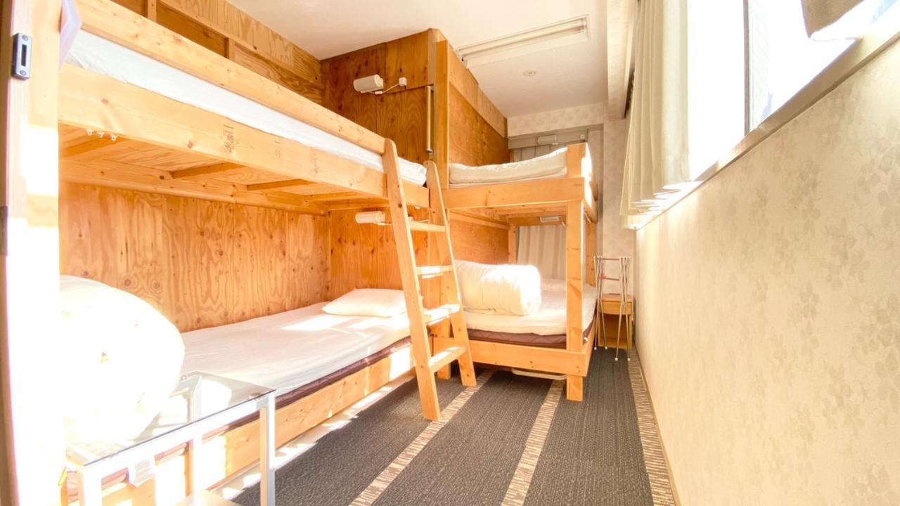 Guest House B'S Fiveⅱ โอซาก้า ภายนอก รูปภาพ