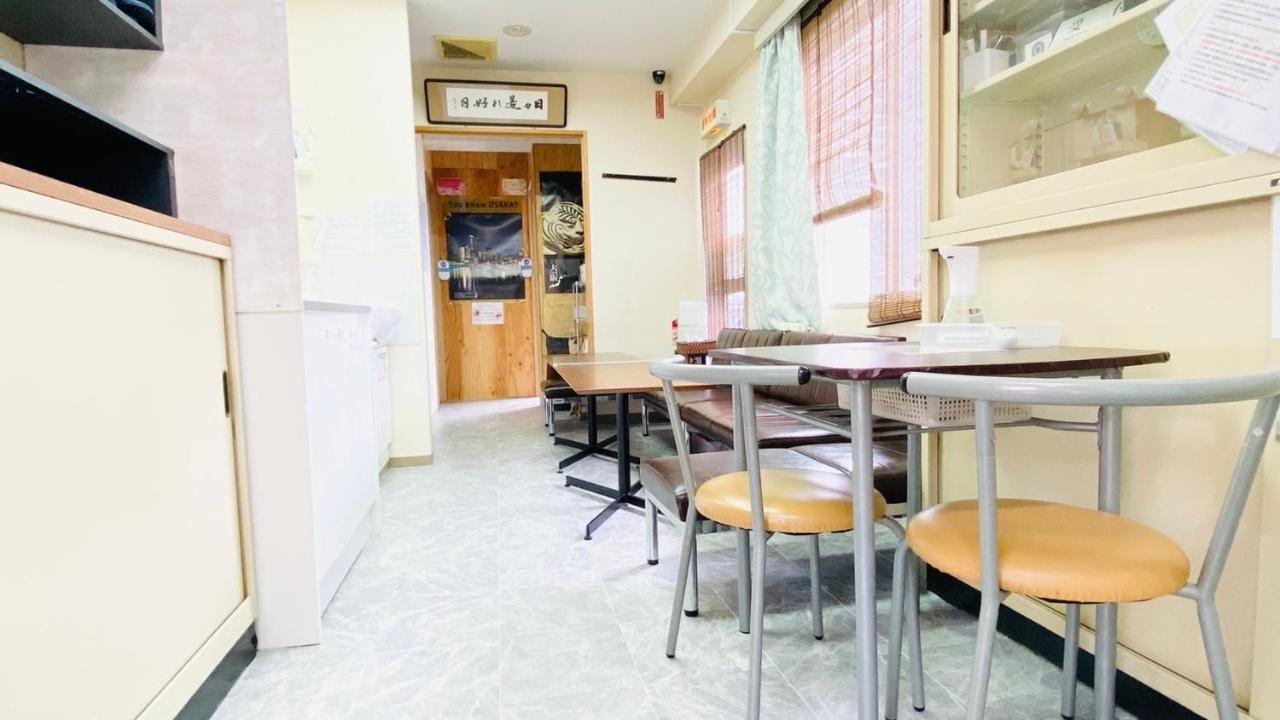 Guest House B'S Fiveⅱ โอซาก้า ภายนอก รูปภาพ